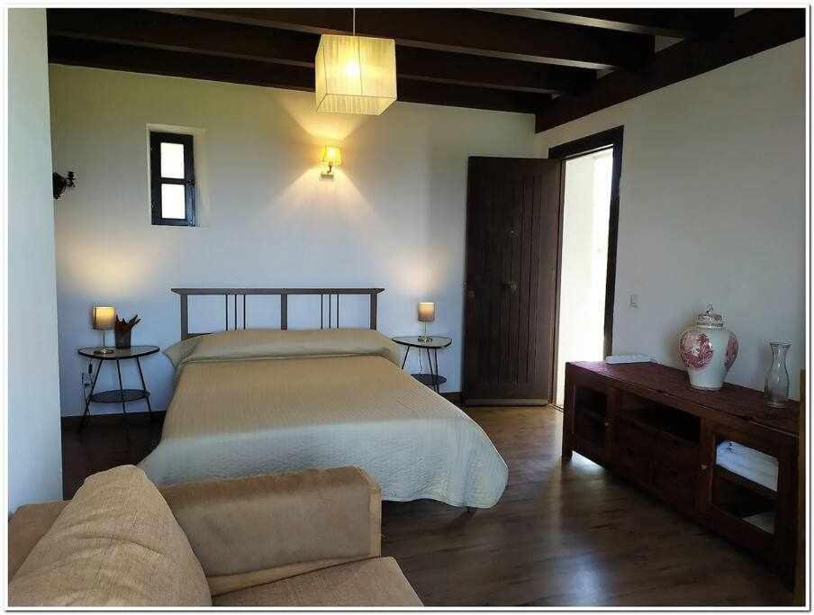 Cortijo Alberca Blanca Beach Торе де Бенагалбон Екстериор снимка
